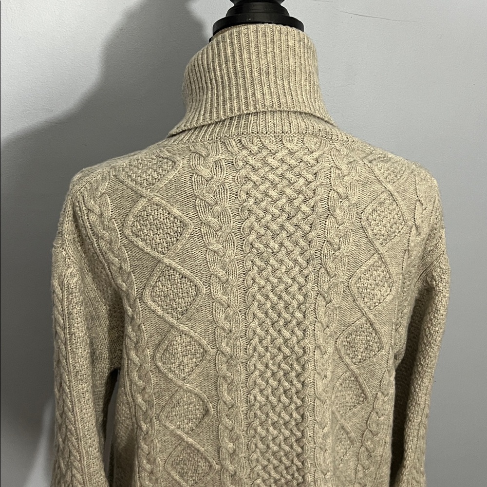 Babaton turtleneck sweater - Picture 7 of 11